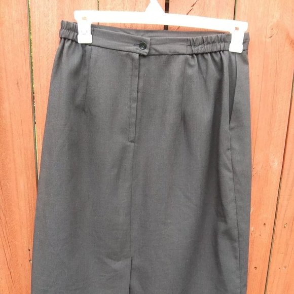 Vintage Napa Studio Women's Size 14 Black Long Pencil Skirt. - Picture 4 of 5